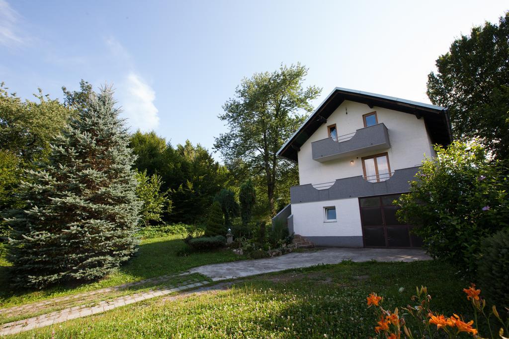Holiday Home Tin Ogulin Exterior photo